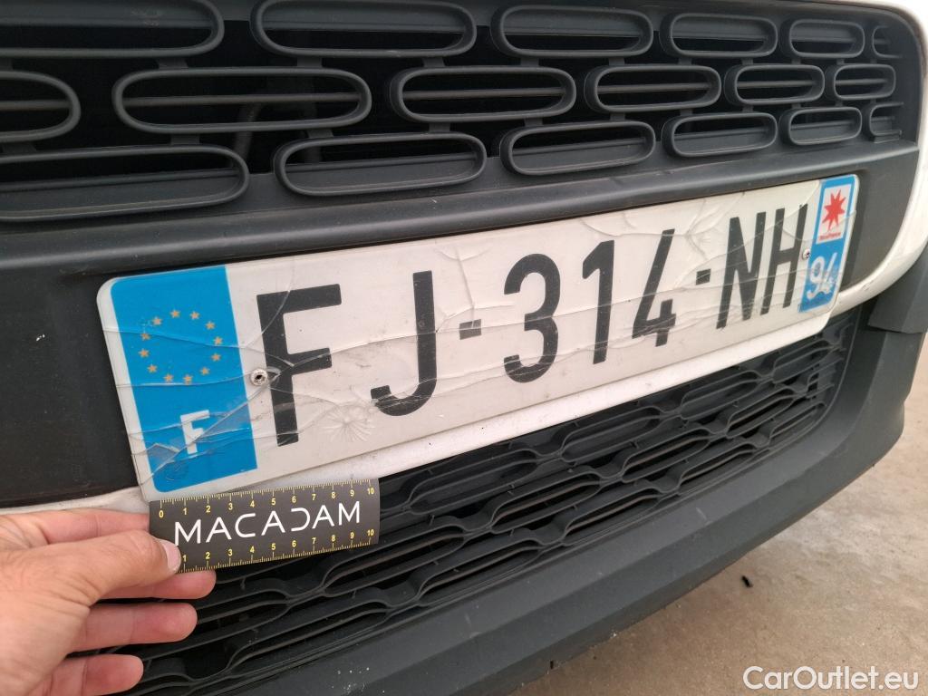  Citroen  C3  Société Feel Nav 1.2 PureTech 80CV BVM5 E6d #69