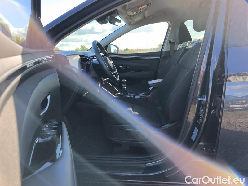 Hyundai  Tucson   (NX)(2020) NX4E  #7