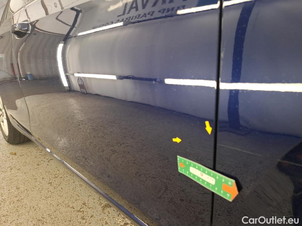 Volkswagen  Golf  VOLKSWAGEN / 2020 / 5P / Berline 2.0 TDI SCR 150 DSG7 Life #8