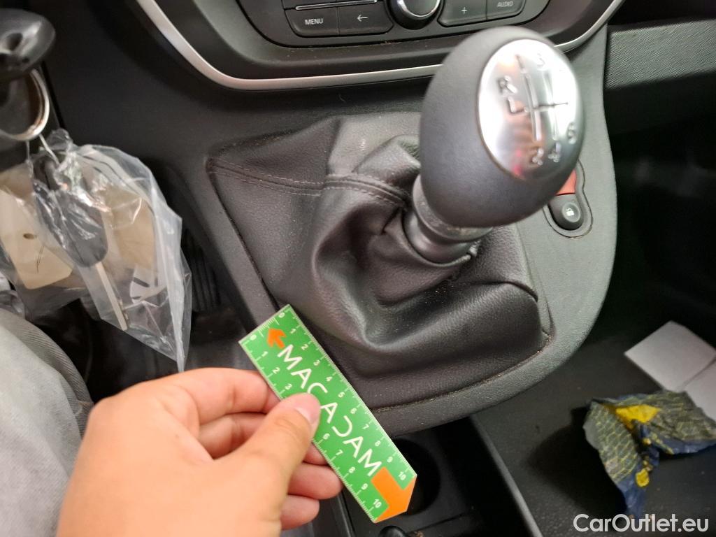 Renault  Kangoo RENAULT  Express / 2013 / 4P / Fourgonnette Extra R-Link - Blue dCi 95 #26