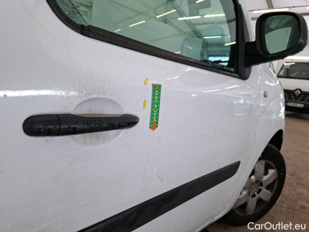 Renault  Kangoo RENAULT  Express / 2013 / 4P / Fourgonnette Extra R-Link - Blue dCi 95 #31