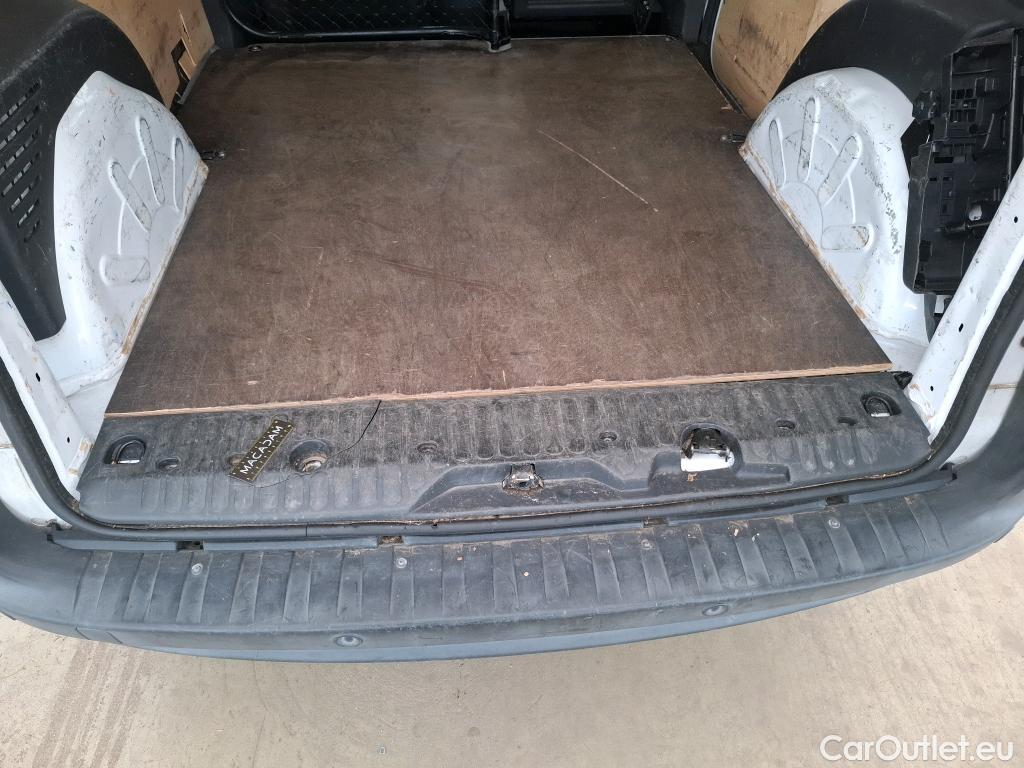 Renault  Kangoo  Express Grand Confort (L1) 1.5 dCi 90CV BVM5 E6 #37