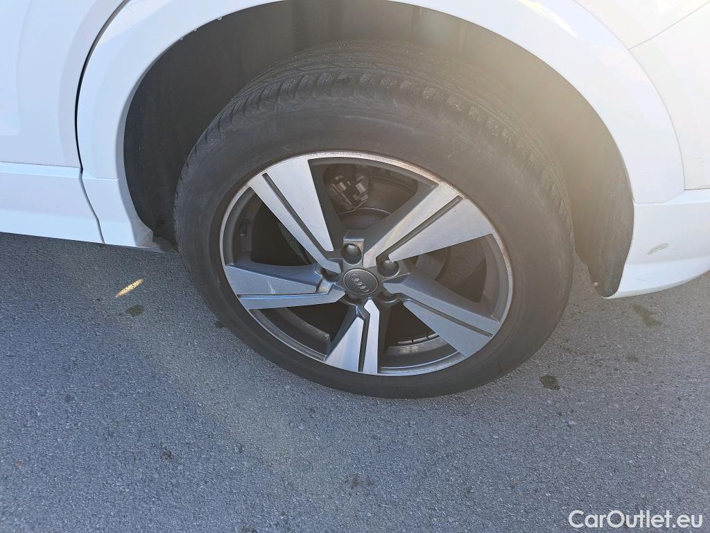  Audi  Q2 AUDI  / 2016 / 5P / todoterreno Sport 30 TFSI 85kW (116CV) (CX) #9