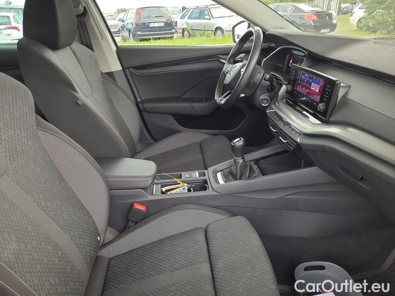 Skoda  Octavia  Lim. (NX3)(2020) Oct.2.0TDI 110 Ambition 5d #6