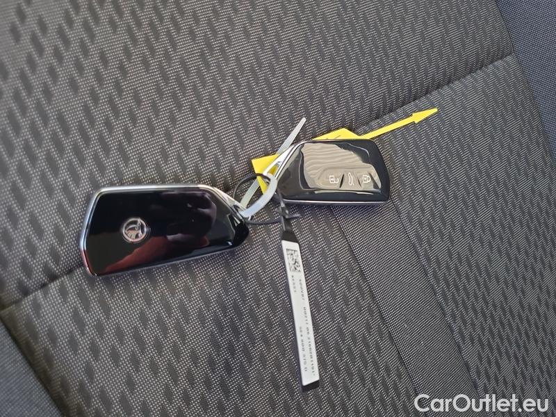 Skoda  Octavia  Combi (NX3)(2020) Oct.Combi 2.0TDI 110 Style #14