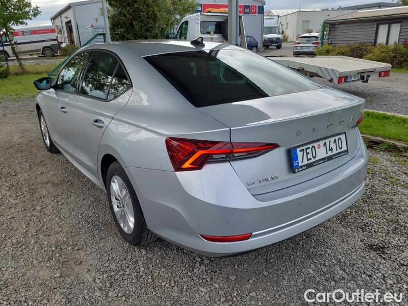 Skoda  Octavia  Lim. (NX3)(2020) Oct.2.0TDI 110 Ambition 5d #4