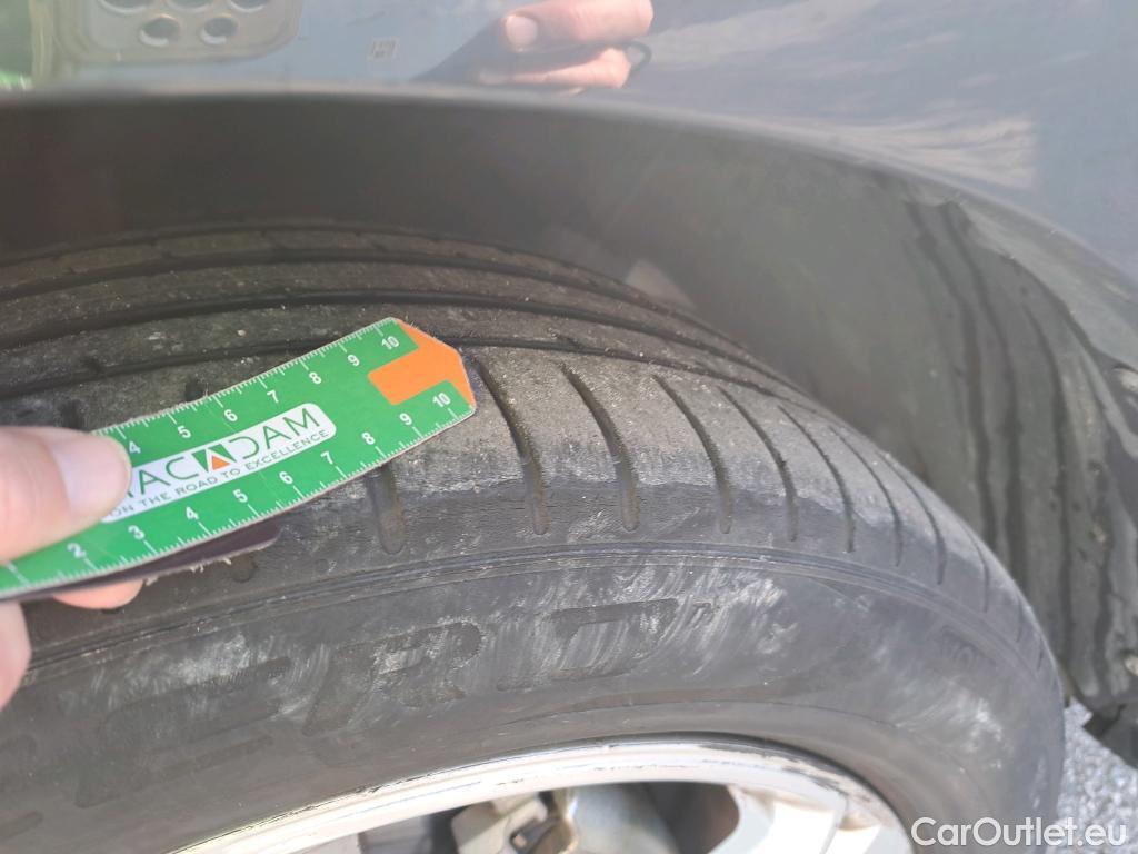  Audi  Q3 AUDI  Sportback / 2019 / 5P / todoterreno S line 35 TDI 110kW (150CV) S tronic #3