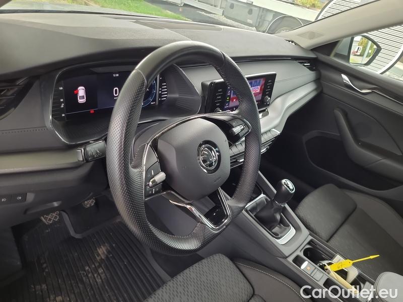 Skoda  Octavia  Lim. (NX3)(2020) Oct.2.0TDI 110 Ambition 5d #9