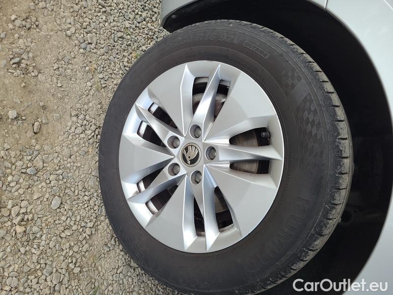 Skoda  Octavia  Lim. (NX3)(2020) Oct.2.0TDI 110 Ambition 5d #3