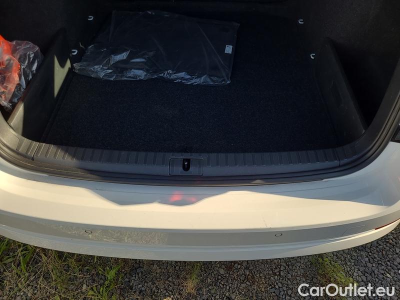 Skoda  Octavia  Combi (NX3)(2020) Oct.Combi 2.0TDI 110 Style #11