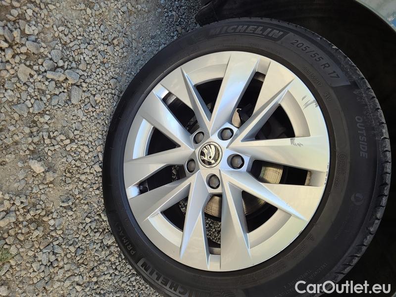 Skoda  Octavia  Combi (NX3)(2020) Oct.Combi 2.0TDI 110 Style #6