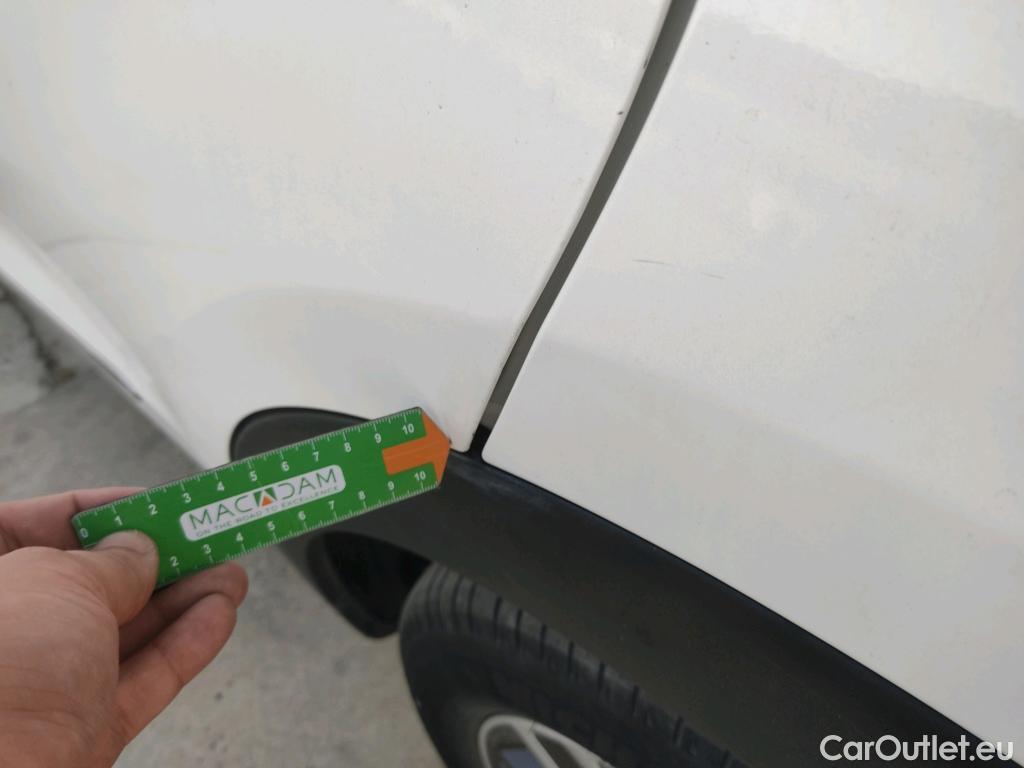  KIA  Niro KIA  PHEV / 2019 / 5P / crossover 1.6 GDi PHEV 104kW (141CV) Emotion #22