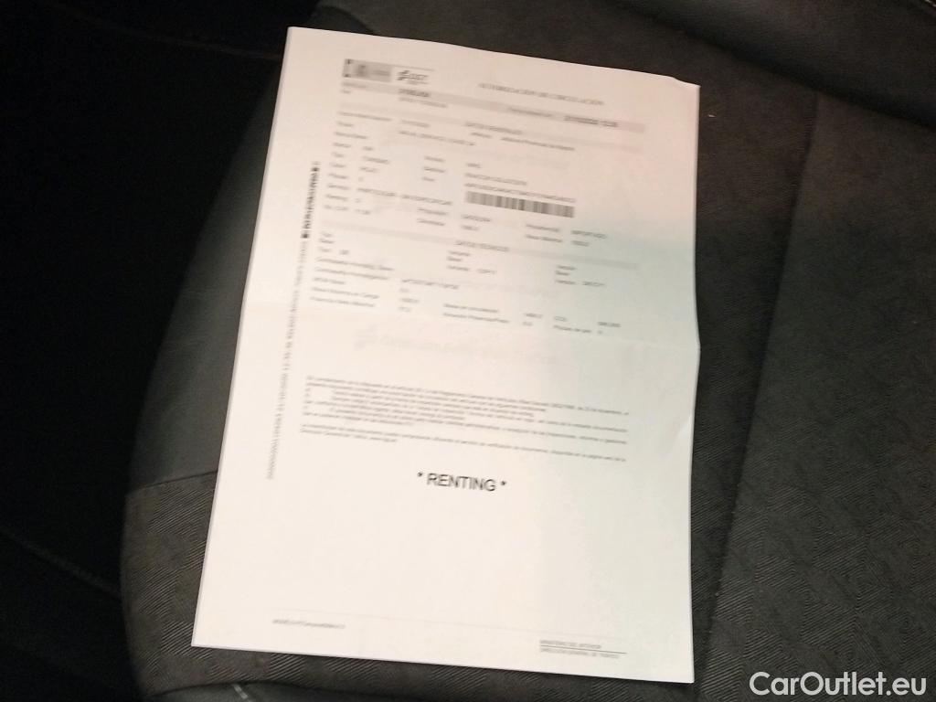 KIA  Niro KIA  / 2019 / 5P / crossover 1.6 GDi HEV 104kW (141CV) Drive #3