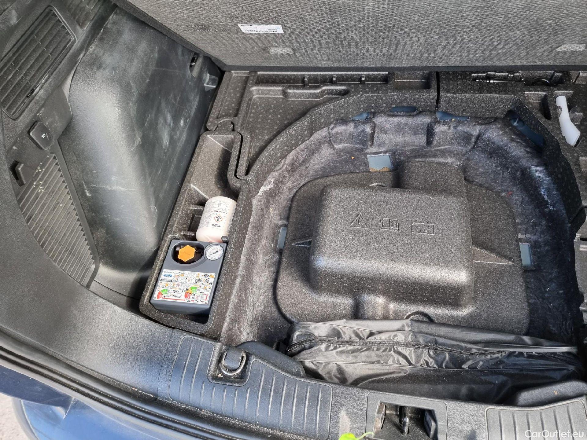 Ford  Kuga  Hybrid ST-Line 2.5 190CV ATV E6d #13