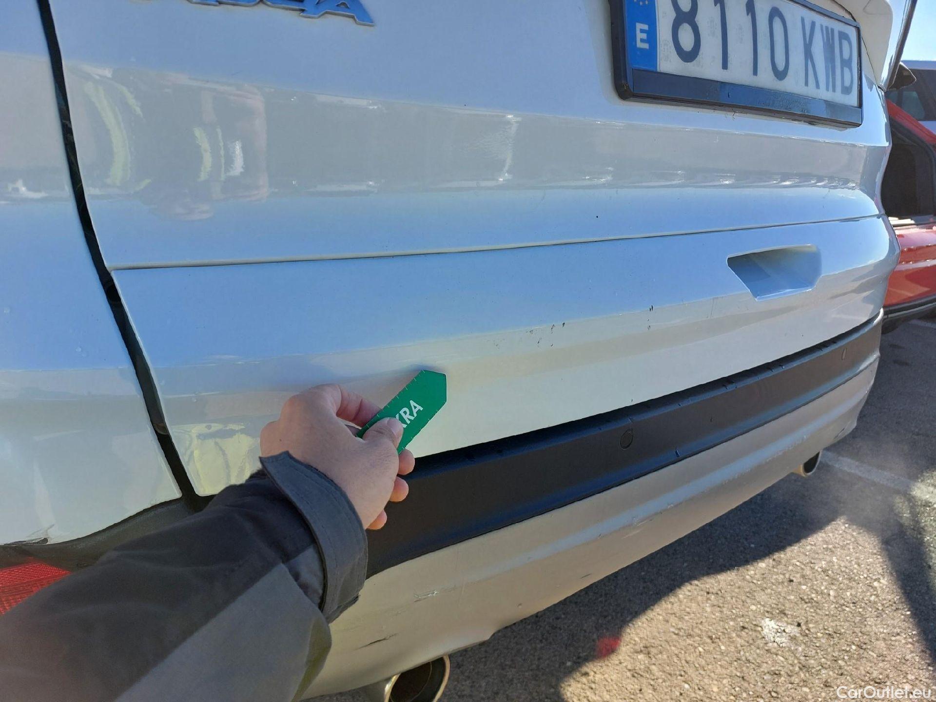  Ford  Kuga FORD  / 2016 / 5P / todoterreno 1.5 EcoBoost 88kW 4x2 Trend+ (CX) #18