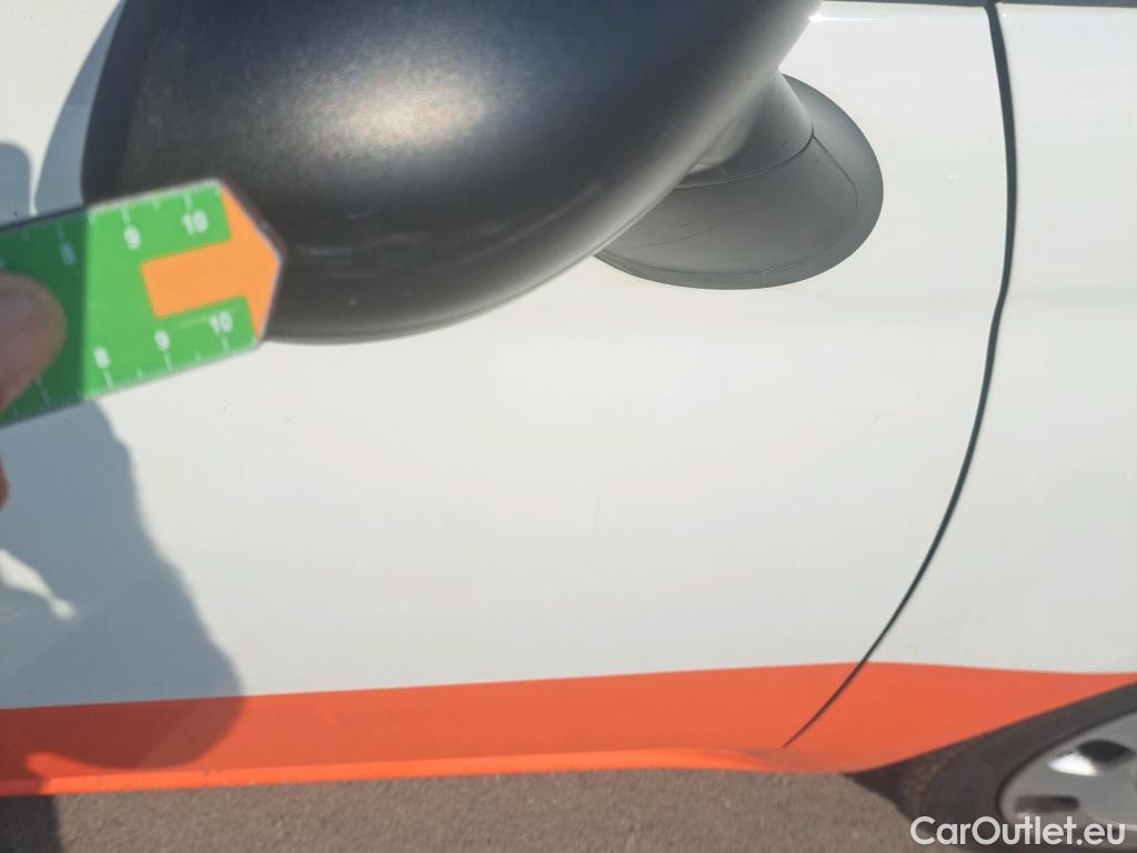  Fiat  500 FIAT  / 2015 / 3P / berlina con portón Pop 1.0 6v GSE 52KW (70 CV) #46