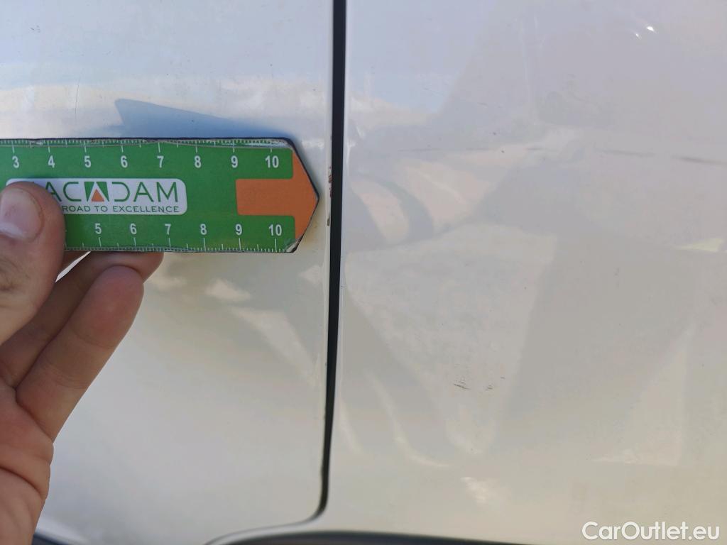 Citroen  C3  Feel 1.2 PureTech 80CV MT5 E6d #18