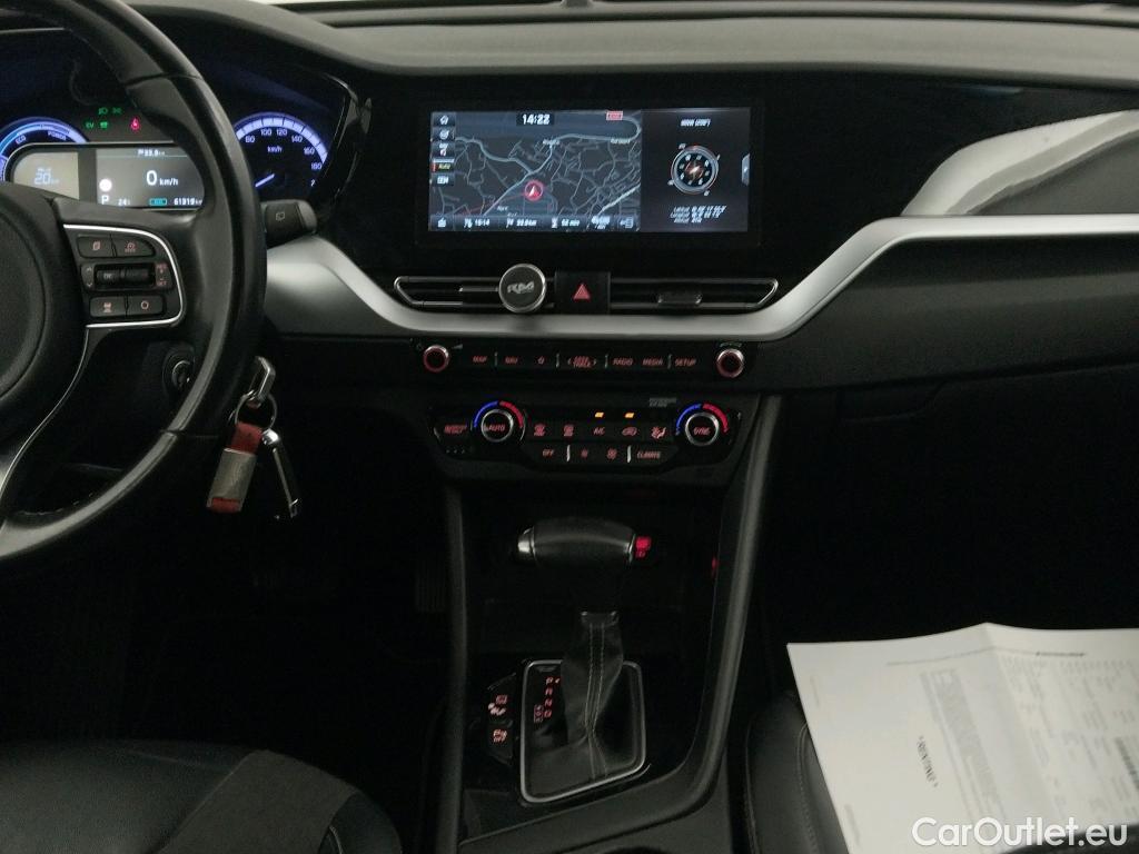 KIA  Niro KIA  / 2019 / 5P / crossover 1.6 GDi HEV 104kW (141CV) Drive #13