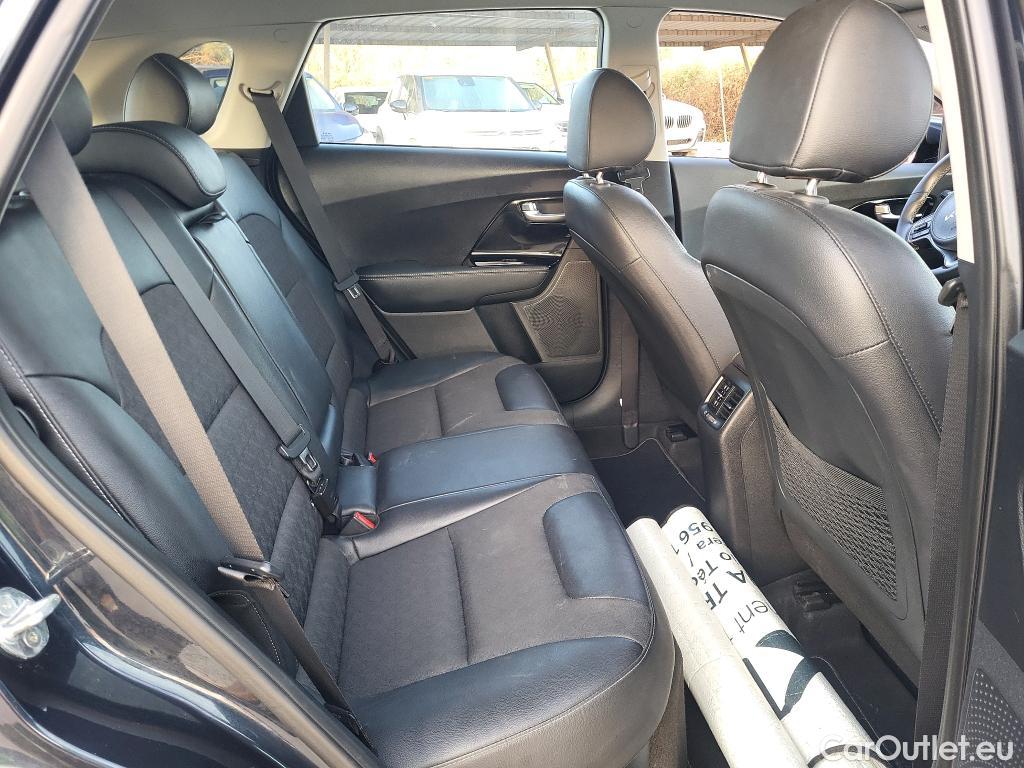 KIA  Niro KIA  / 2019 / 5P / crossover 1.6 GDi PHEV 104kW (141CV) Drive #7