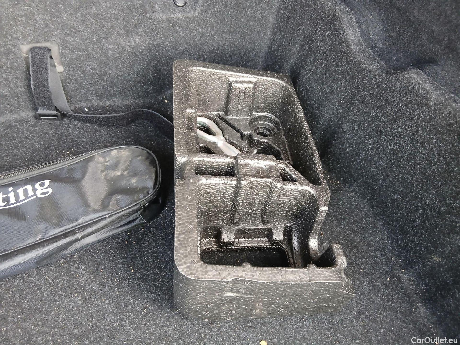 Bmw  X1 BMW SERIE  sDrive18i #2