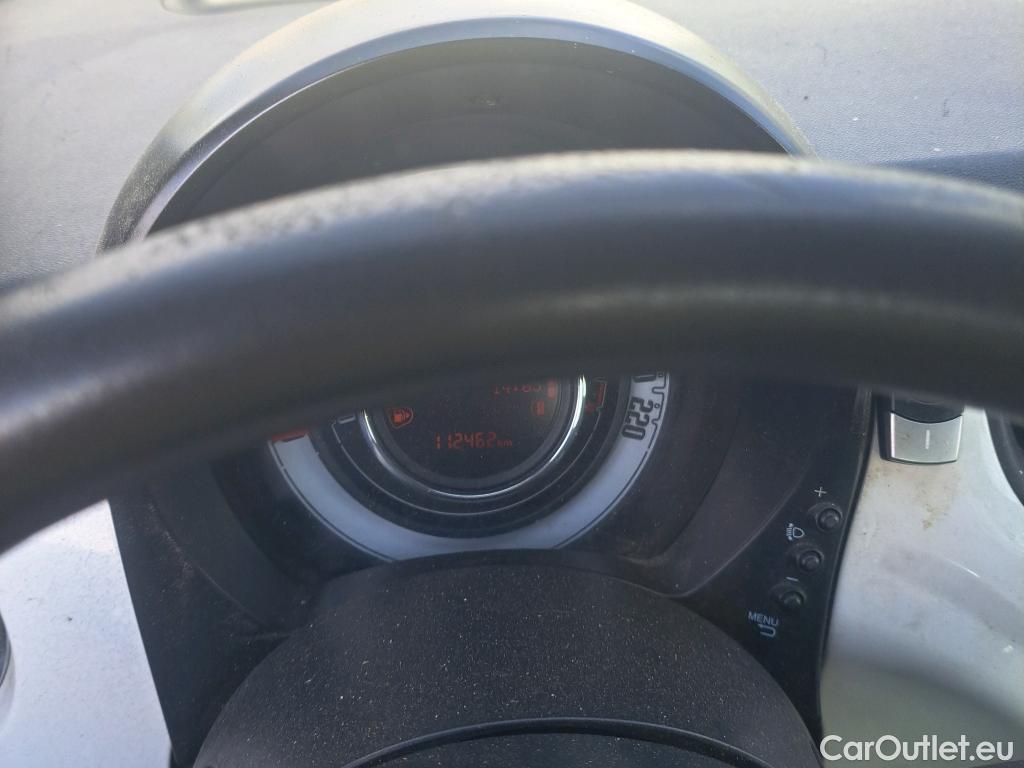  Fiat  500 FIAT  / 2015 / 3P / berlina con portón Pop 1.0 6v GSE 52KW (70 CV) #25