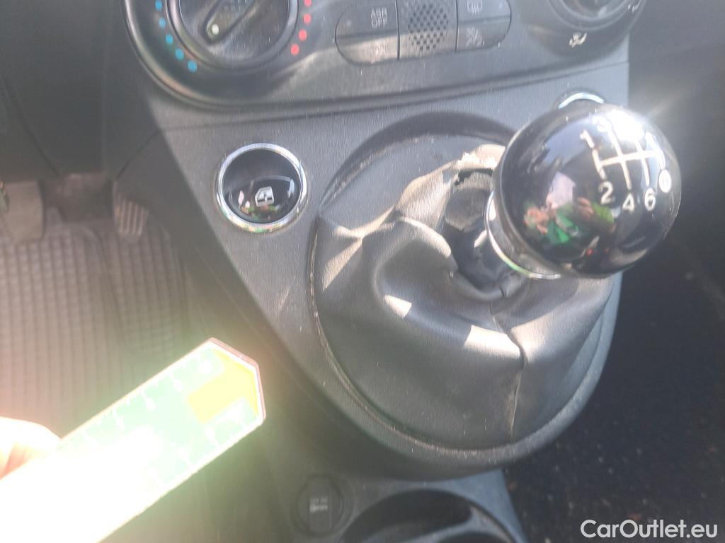  Fiat  500 FIAT  / 2015 / 3P / berlina con portón Pop 1.0 6v GSE 52KW (70 CV) #1