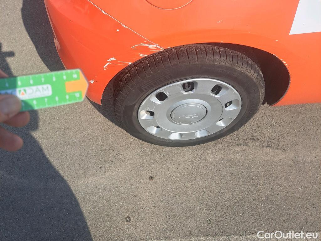  Fiat  500 FIAT  / 2015 / 3P / berlina con portón Pop 1.0 6v GSE 52KW (70 CV) #33