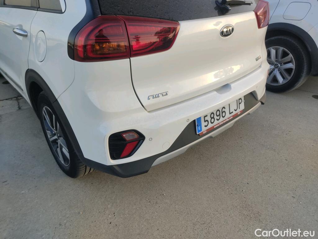  KIA  Niro KIA  PHEV / 2019 / 5P / crossover 1.6 GDi PHEV 104kW (141CV) Emotion #10