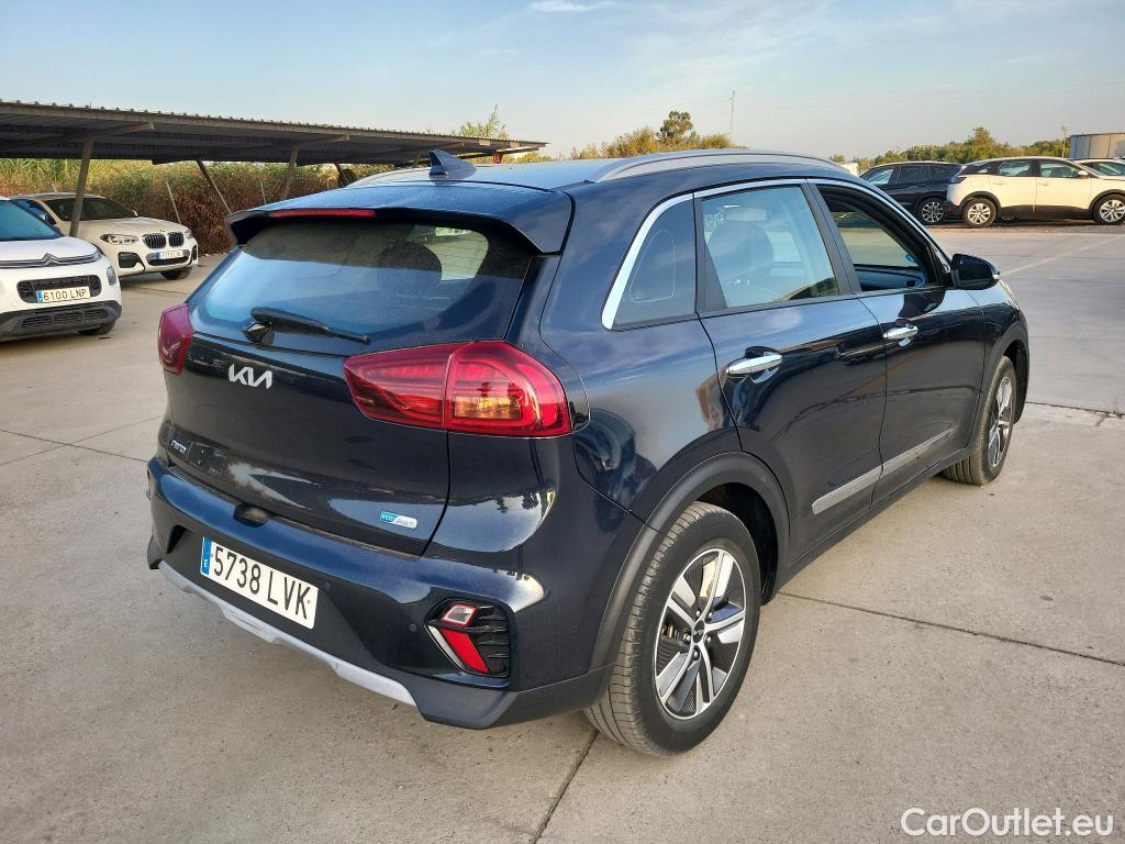 KIA  Niro KIA  / 2019 / 5P / crossover 1.6 GDi PHEV 104kW (141CV) Drive #2