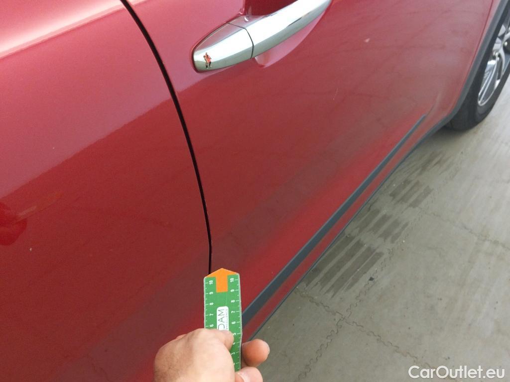 KIA  Niro KIA  / 2019 / 5P / crossover 1.6 GDi HEV 104kW (141CV) Drive #12