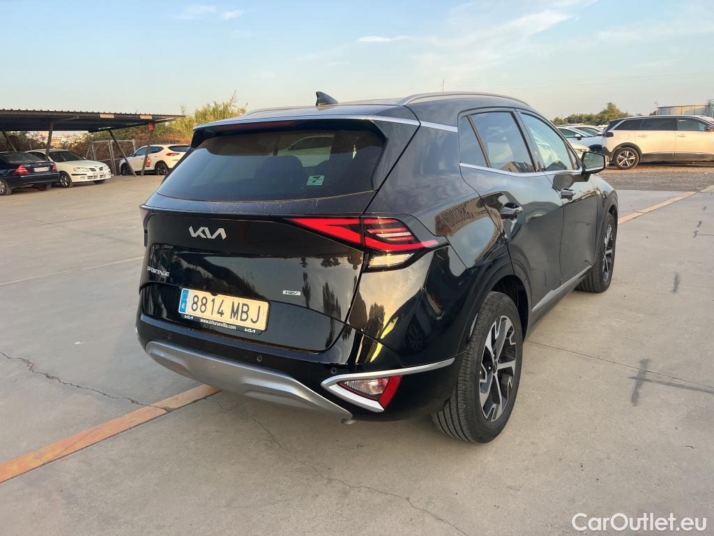 KIA  Sportage KIA  / 2022 / 5P / todoterreno 1.6 T-GDi HEV 171kW (230CV) Tech 4X2 #2
