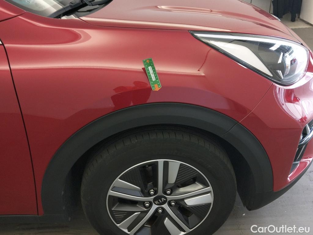 KIA  Niro KIA  / 2019 / 5P / crossover 1.6 GDi HEV 104kW (141CV) Drive #13