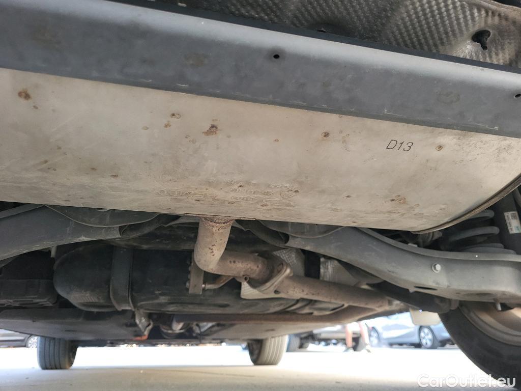 KIA  Niro KIA  / 2019 / 5P / crossover 1.6 GDi PHEV 104kW (141CV) Drive #11