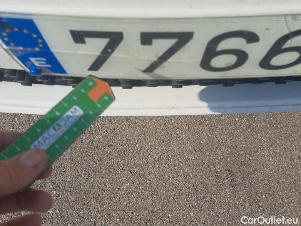  Fiat  500 FIAT  / 2015 / 3P / berlina con portón Pop 1.0 6v GSE 52KW (70 CV) #44