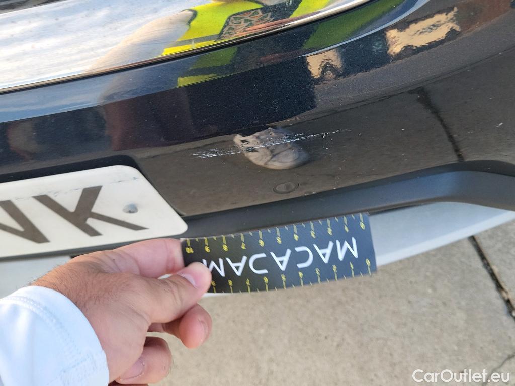 KIA  Niro KIA  / 2019 / 5P / crossover 1.6 GDi PHEV 104kW (141CV) Drive #22