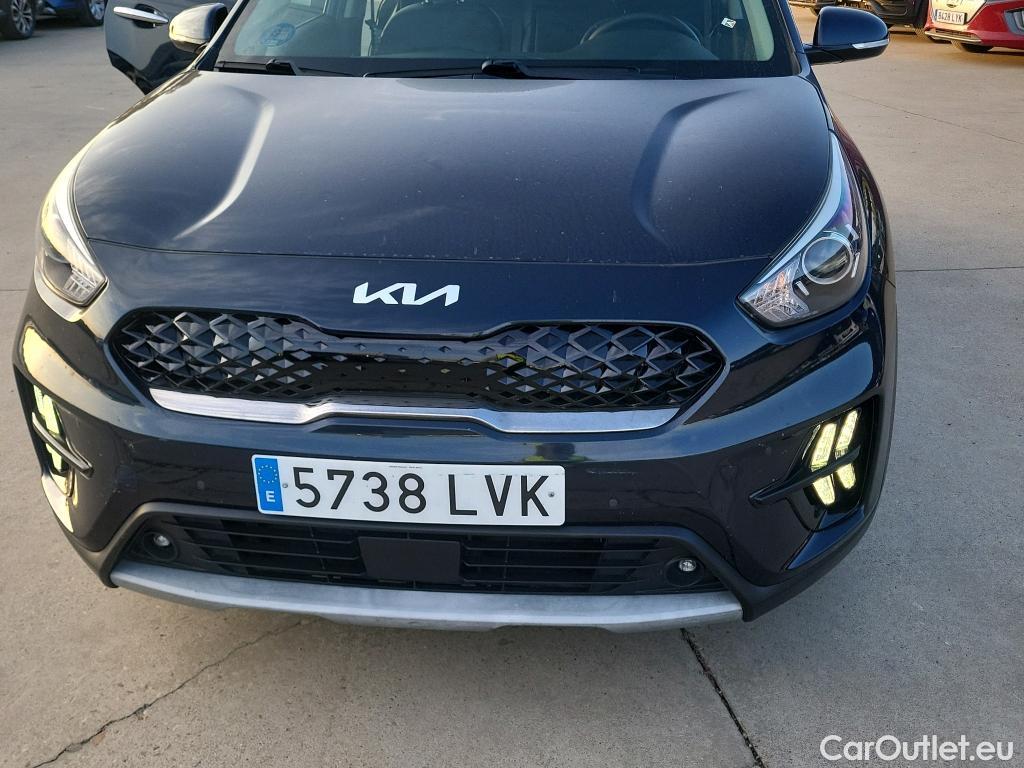 KIA  Niro KIA  / 2019 / 5P / crossover 1.6 GDi PHEV 104kW (141CV) Drive #21