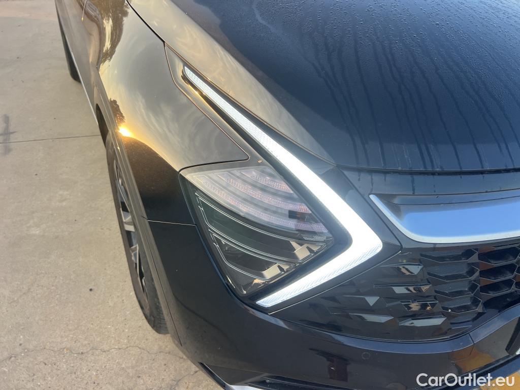 KIA  Sportage KIA  / 2022 / 5P / todoterreno 1.6 T-GDi HEV 171kW (230CV) Tech 4X2 #16
