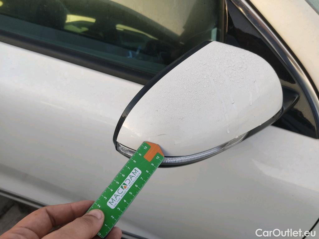  KIA  Niro KIA  PHEV / 2019 / 5P / crossover 1.6 GDi PHEV 104kW (141CV) Emotion #27