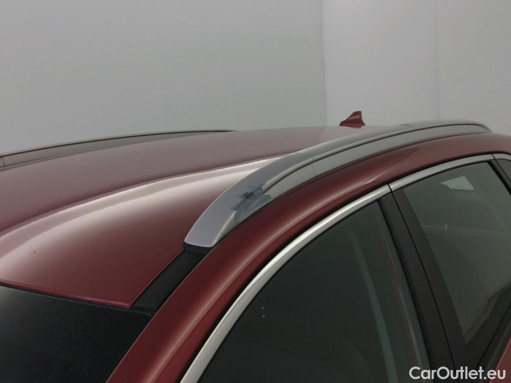 KIA  Niro KIA  / 2019 / 5P / crossover 1.6 GDi HEV 104kW (141CV) Drive #5