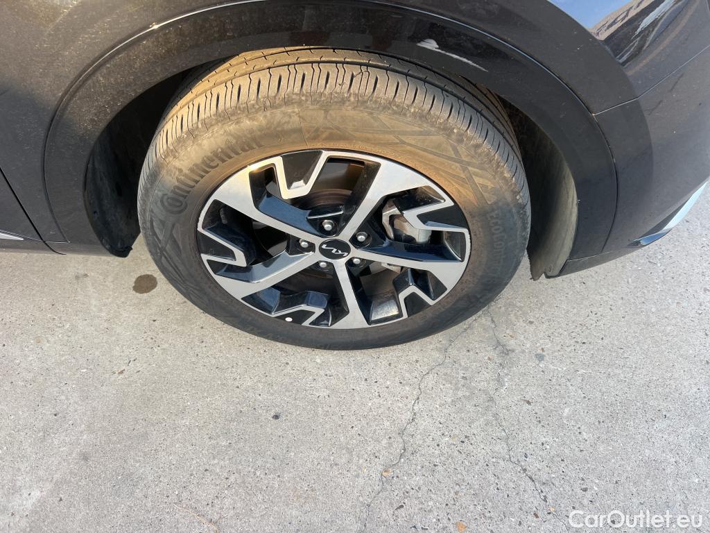 KIA  Sportage KIA  / 2022 / 5P / todoterreno 1.6 T-GDi HEV 171kW (230CV) Tech 4X2 #1