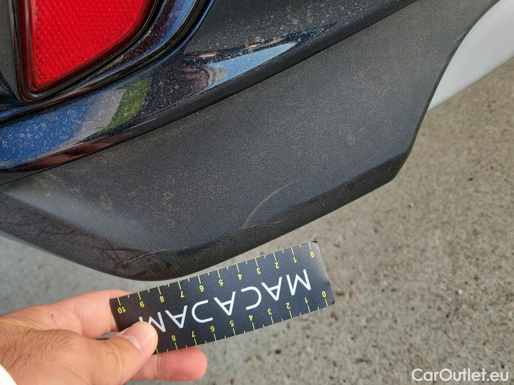 KIA  Niro KIA  / 2019 / 5P / crossover 1.6 GDi PHEV 104kW (141CV) Drive #26