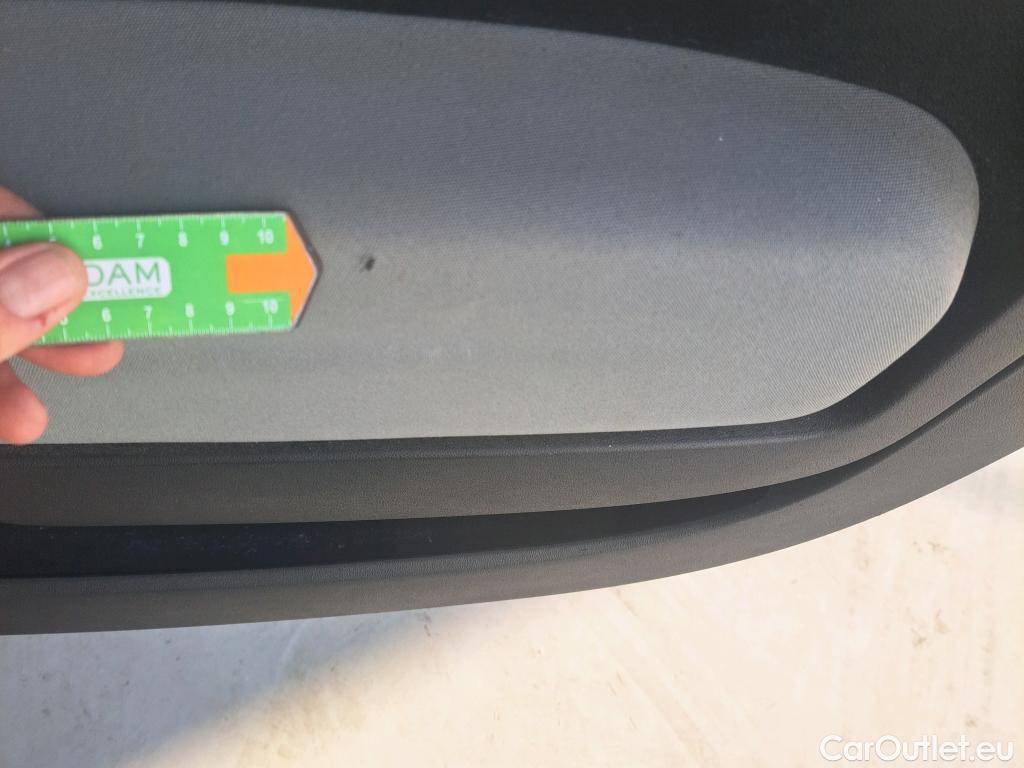  Fiat  500 FIAT  / 2015 / 3P / berlina con portón Pop 1.0 6v GSE 52KW (70 CV) #19