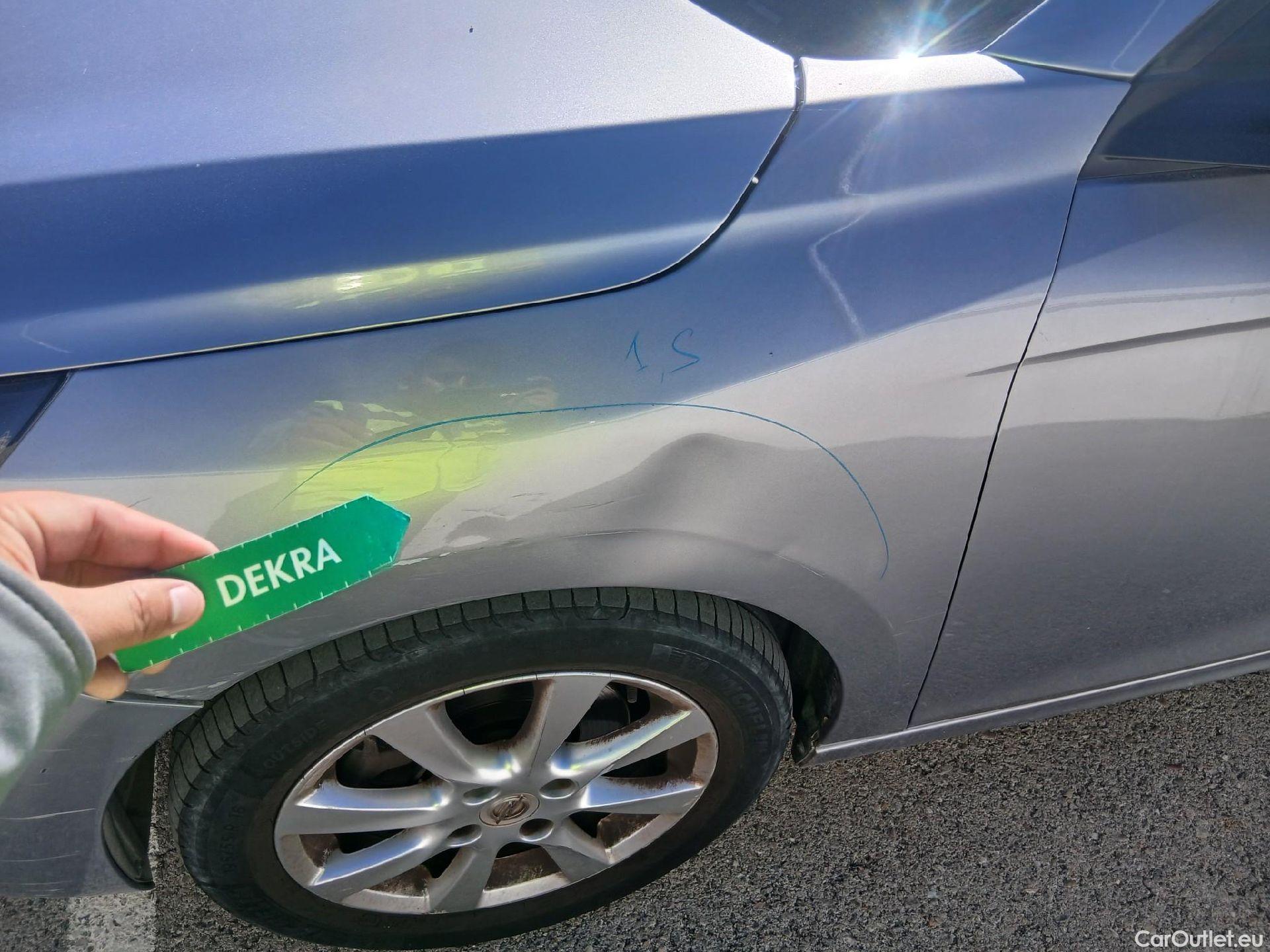 Opel  Corsa OPEL  / 2019 / 5P / berlina con portón 1.2T XHL 74kW (100CV) Elegance #12