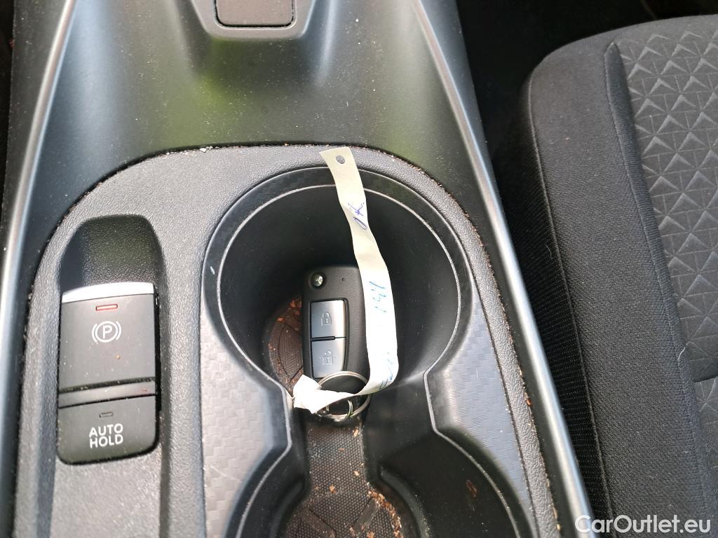 Nissan  Juke NISSAN  / 2019 / 5P / crossover DIG-T 84 kW (114 CV) 6M/T Acenta #19