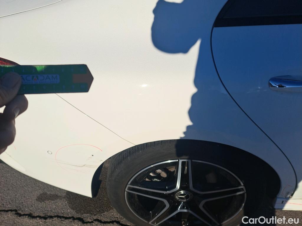 Mercedes  CLA-Klasse Clase CLA CLA 200 d (118.312)Premium-Pack AMG Line 150CV AT8 E6d #3