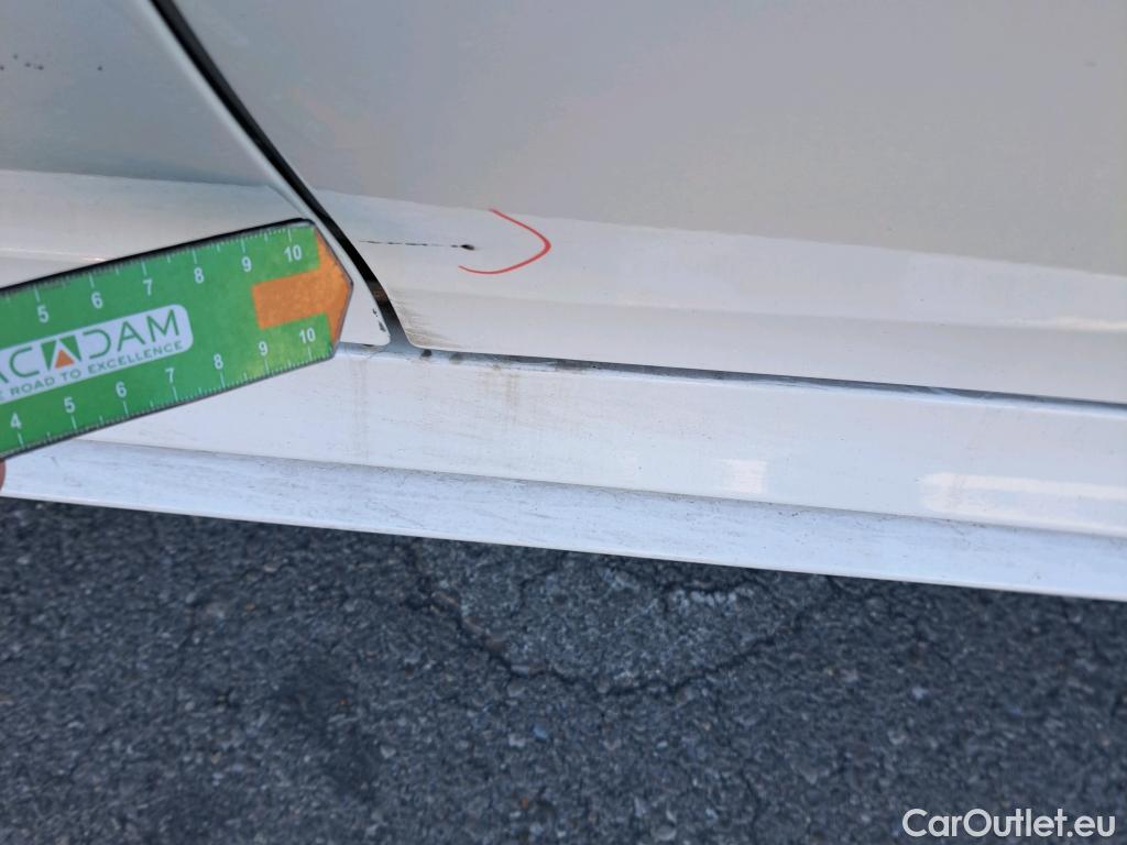 Mercedes  CLA-Klasse Clase CLA CLA 200 d (118.312)Premium-Pack AMG Line 150CV AT8 E6d #13