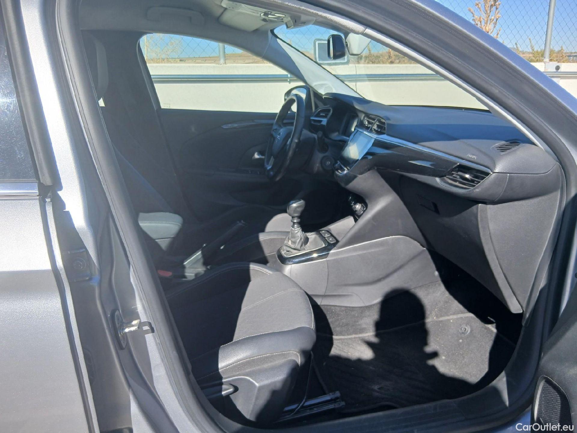 Opel  Corsa OPEL  / 2019 / 5P / berlina con portón 1.2T XHL 74kW (100CV) Elegance #6