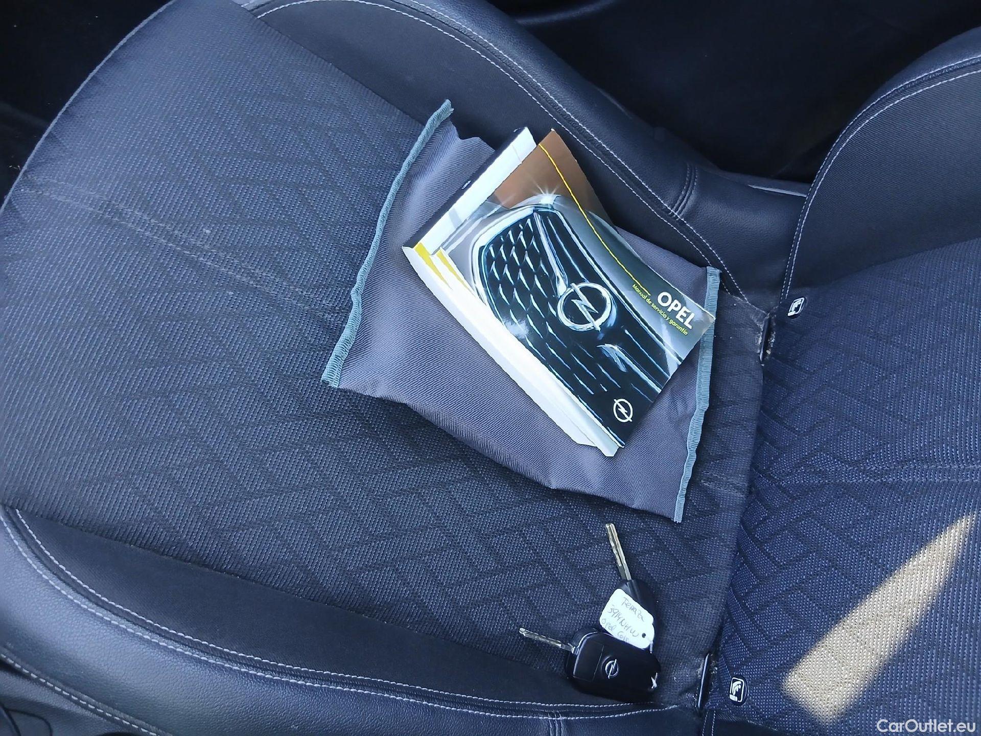 Opel  Corsa OPEL  / 2019 / 5P / berlina con portón 1.2T XHL 74kW (100CV) Elegance #5