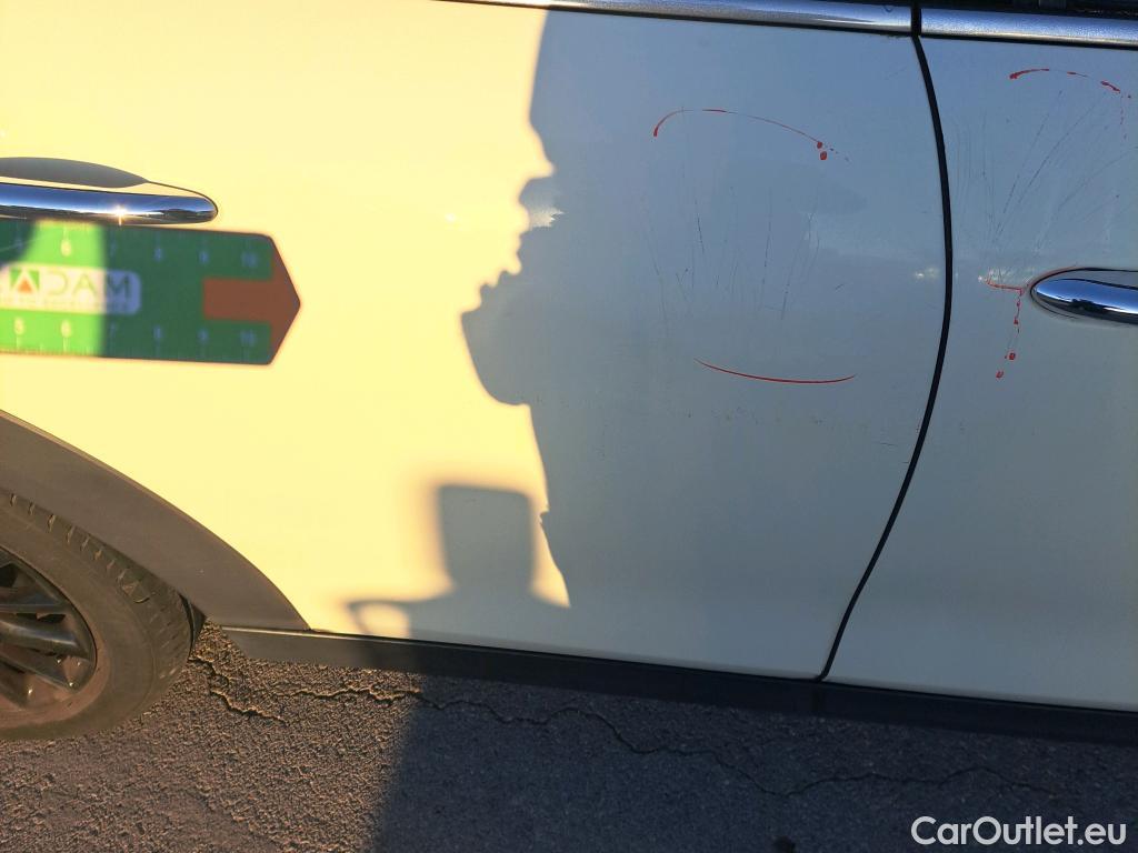  Mini  Cooper MINI MINI / 2014 / 5P / berlina con portón ONE 5 PUERTAS (CX) #14