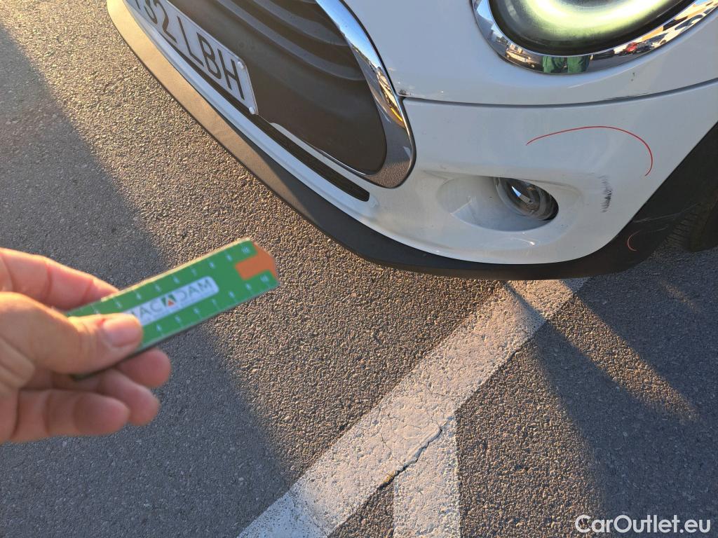  Mini  Cooper MINI MINI / 2014 / 5P / berlina con portón ONE 5 PUERTAS (CX) #18